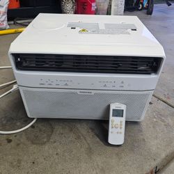 Toshiba 8000btu Window air conditioner