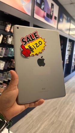 iPad 6th gen 32GB wifi only