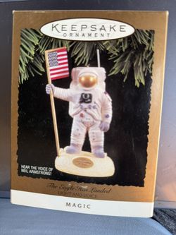 1994 Hallmark, The Eagle Has Landed Ornament
