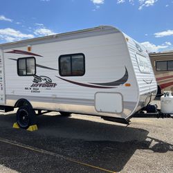 2015 Jay flight SLX BAJA edition 21ft one owner had it since new  like new in in out tires are brand new everything works as it should tires are brand