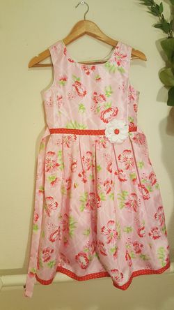 Beautiful girls party dress size 12 in Tracy