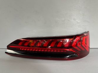 2020 - 2024 AUDI Q7 SQ7 REAR RIGHT PASSENGER SIDE LED TAIL LIGHT OEM 4M0945094J