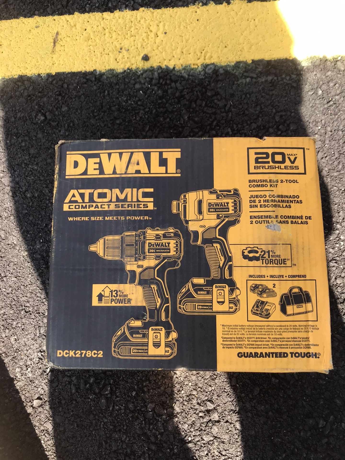 Atomic Compat Series. Dewalt