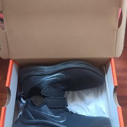 Black Nike