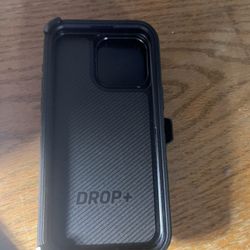 iPhone 15 OtterBox defender drop plus case