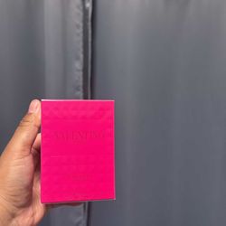 Valentino perfume