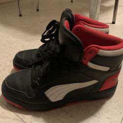 Kids Shoe Pumas 