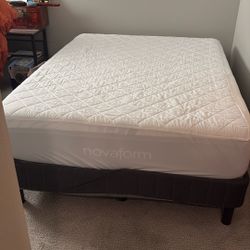 Novaform Queen Bed & Bed Frame 