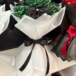 Mini Ramo de Flores Eternas