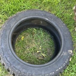 Truck tire