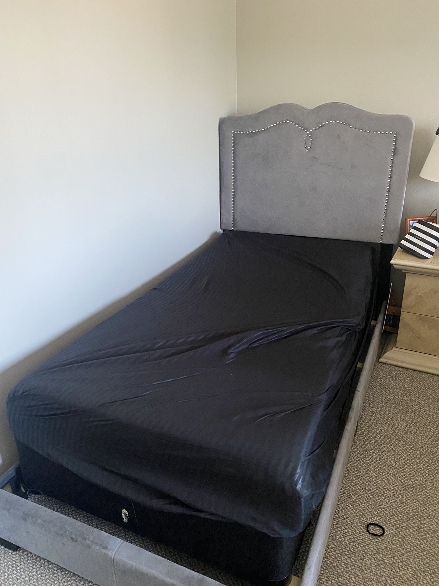 Twin Bed