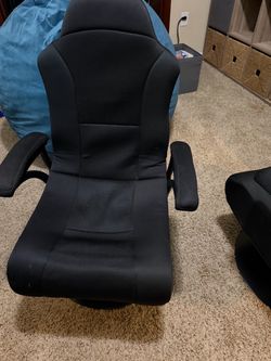 Black Floor Gaming Chair with Armrests