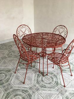 Outdoor Iron Table
