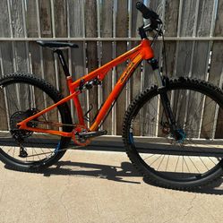 Salsa Spearfish 29er mountain bike
