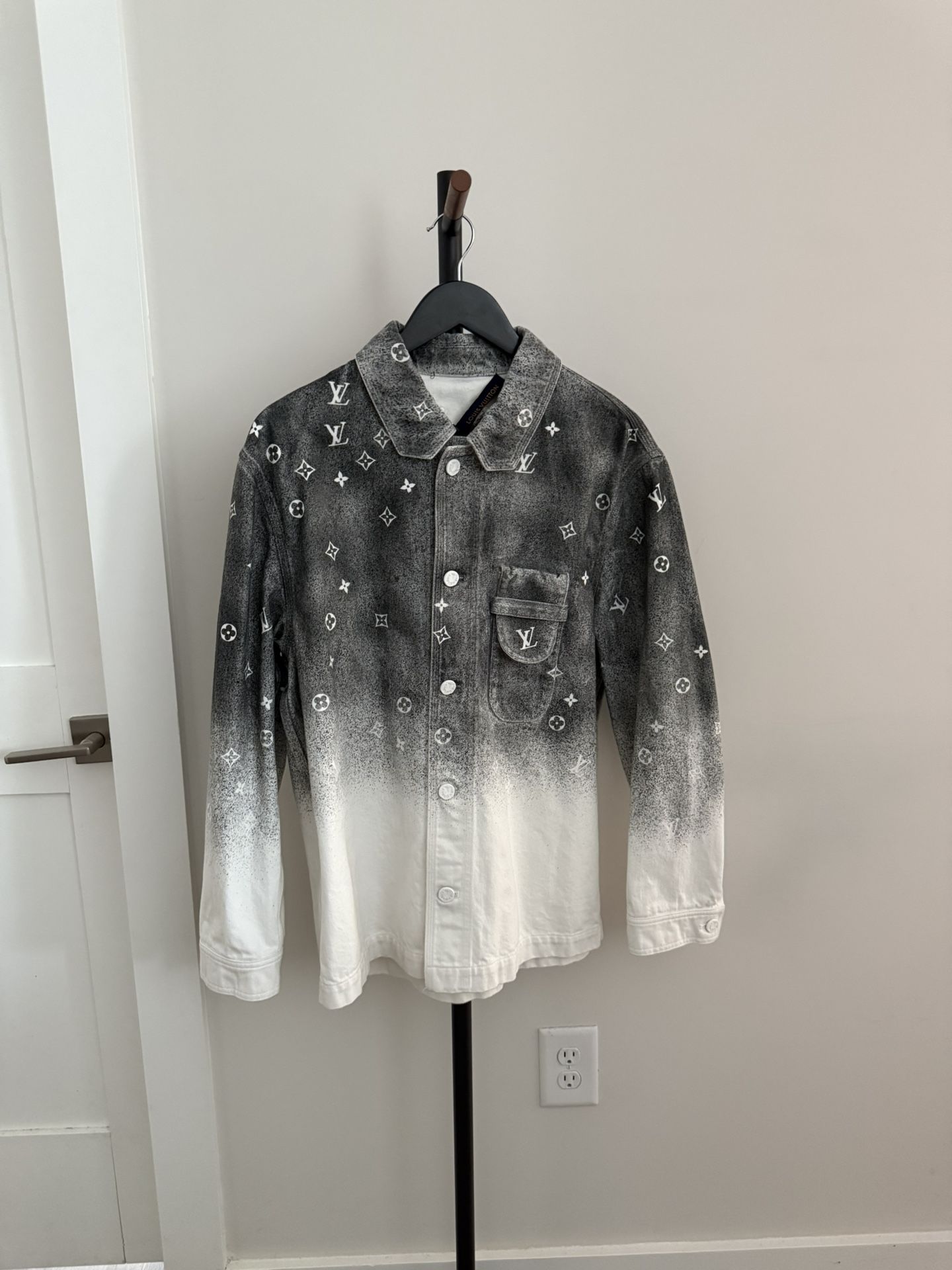 Louis Vuitton Gradient Denim Jacket Fall 2021