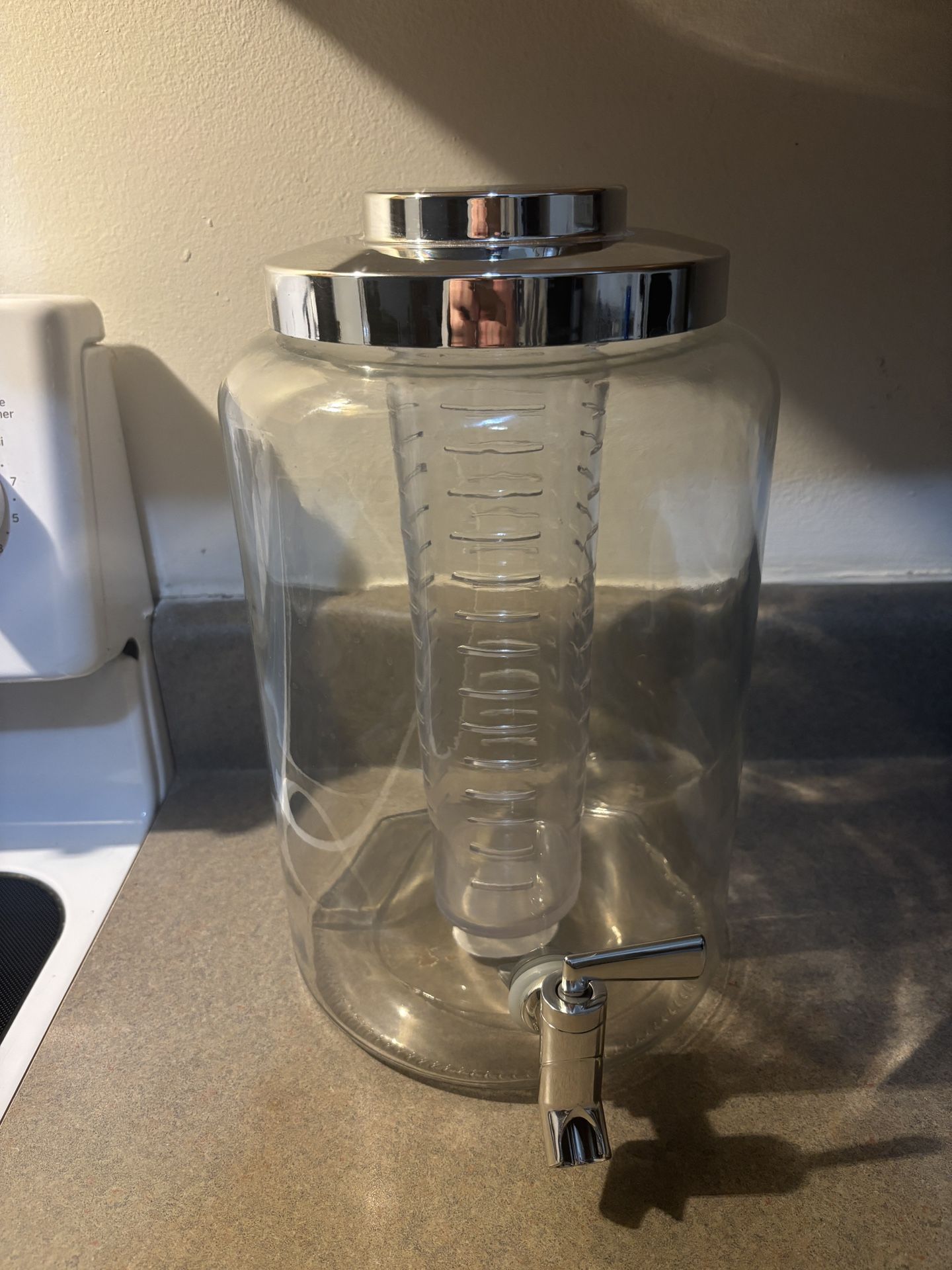 Glass Drink Dispenser