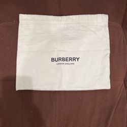 Burberry Pouch