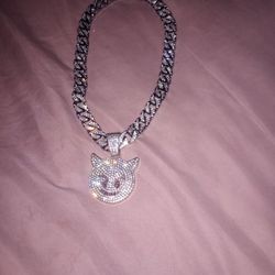Cat Head Pendant