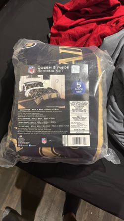 Queen Size 5 Piece Bedding Set