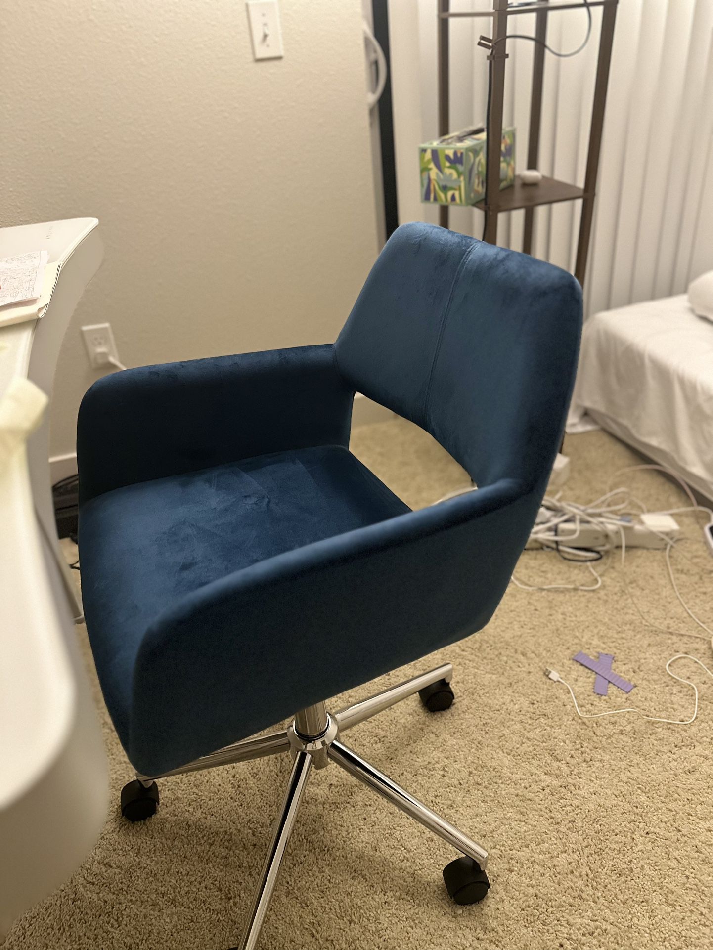 Velvet office chair 