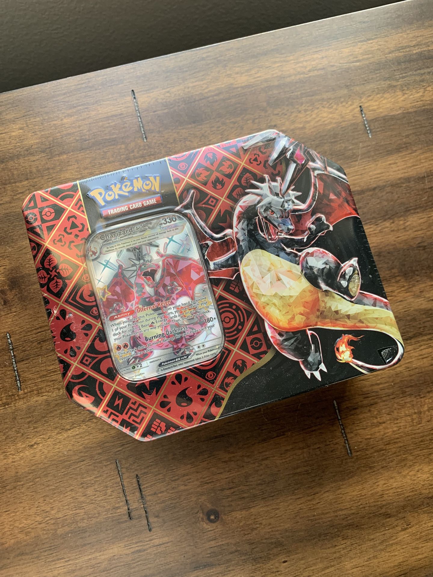 Pokemom Paldean Fates Tin 