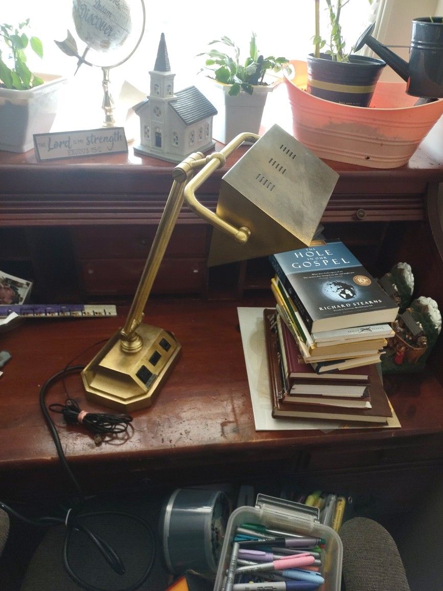 Antique/vintage Brass Desk Lamp