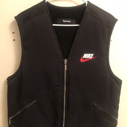 Supreme Nike Reversible Nylon Sherpa Vest Black Size M
