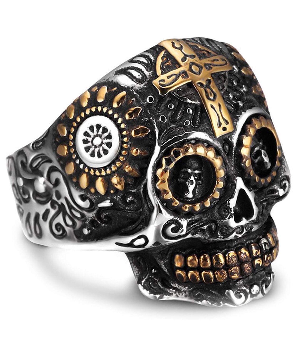 Skull ring
