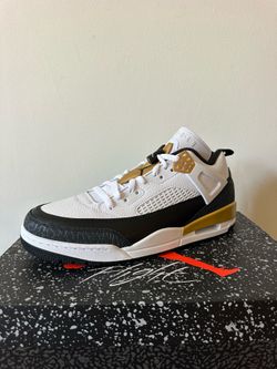 Jordan Spizike Low in Men’s Size 11.5