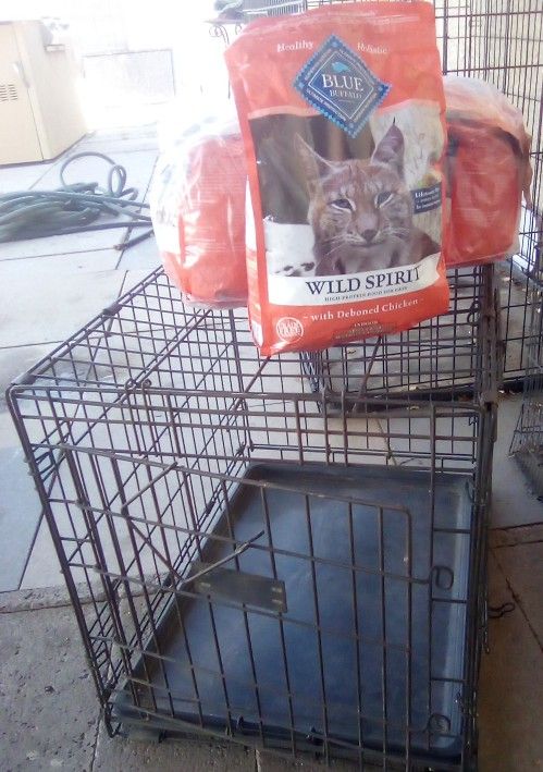 Dog Kennel And  Blue Buffalo Cat Food 