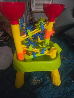 Toddler water table