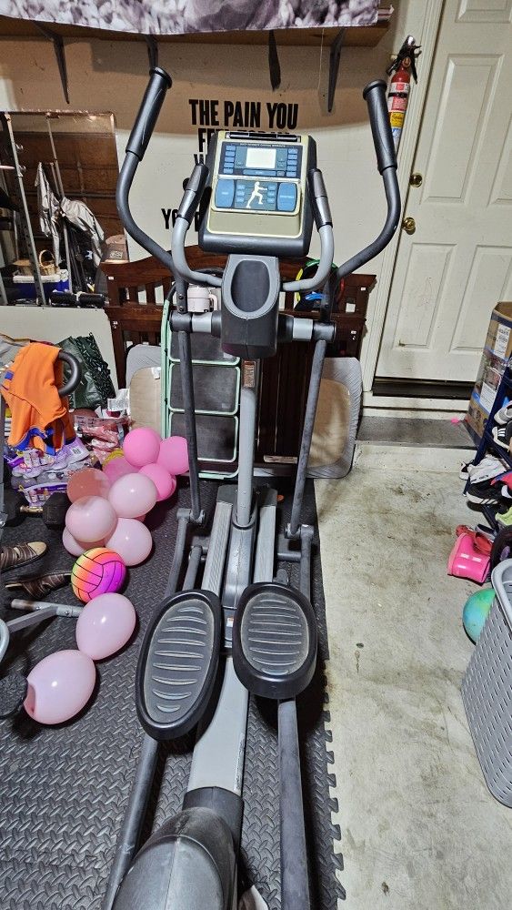 Eliptical Machine.