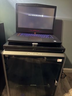 Alienware Gaming Laptop with 2 3D Printers