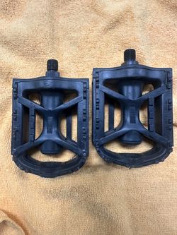 Brand-new bicycle pedals with lights.