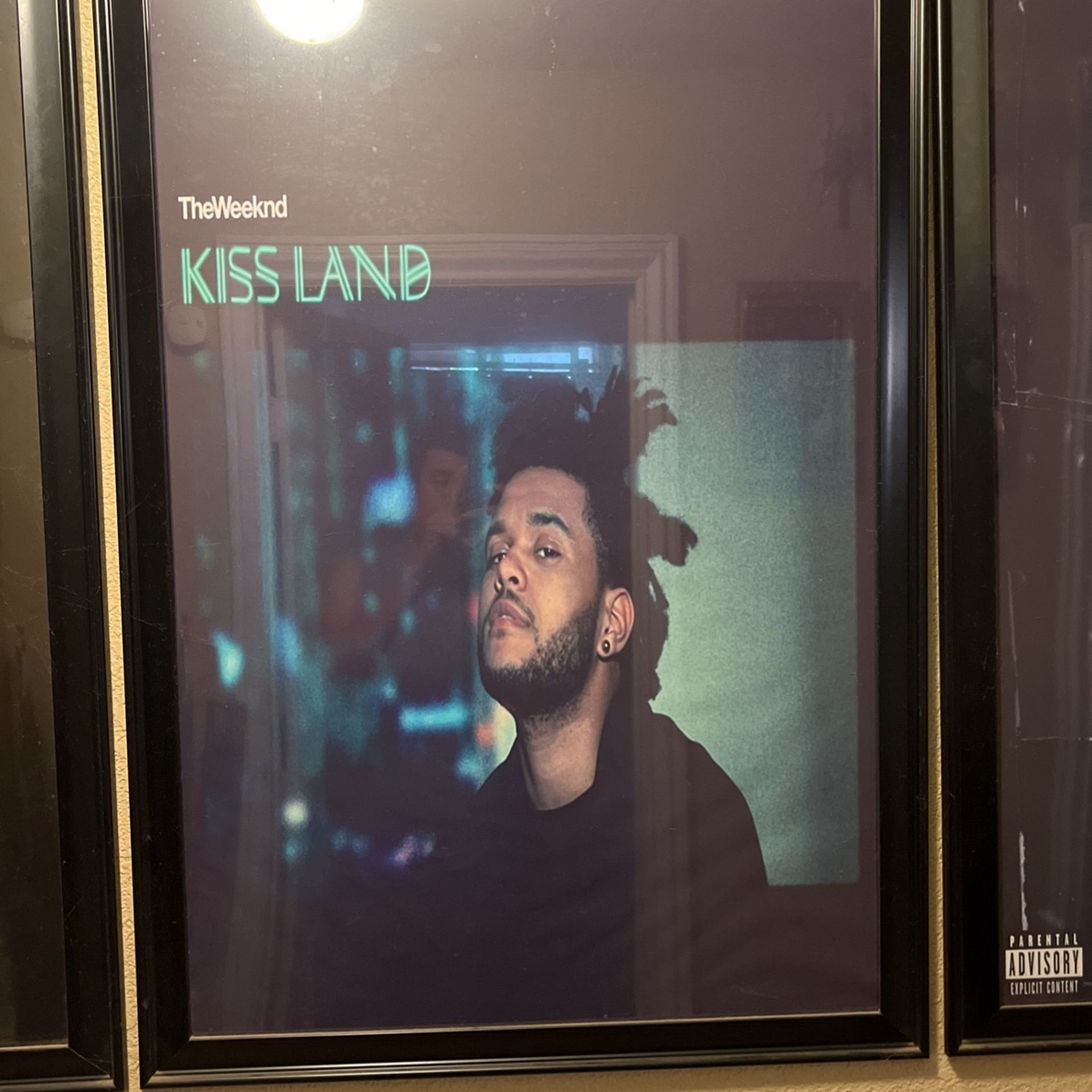 Kissland Poster.