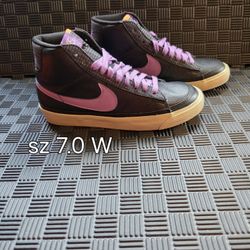 Nike WBlezer