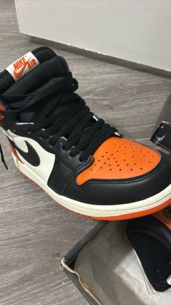 Jordan 1 Retro High OG  8.5