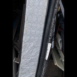 Knox Lux Pillow Top King Size Mattress… Gray And Black 