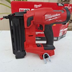 Milwaukee M18 FUEL 18-Gauge Brad Nailer (Tool Only)