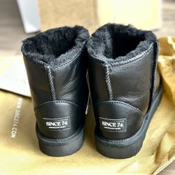 REAL “UGG since 1974” black boots