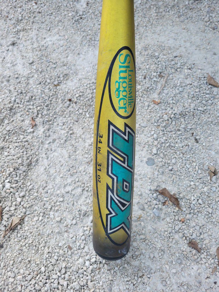 TPX Louisville Slugger 34 inch 31 Oz Baseball Bat