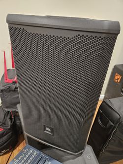 Speakers Prx900