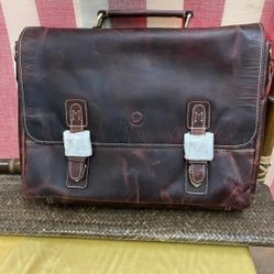 NWT Aaron Leather Goods Messenger Cross Body Laptop Bag Dark Brown