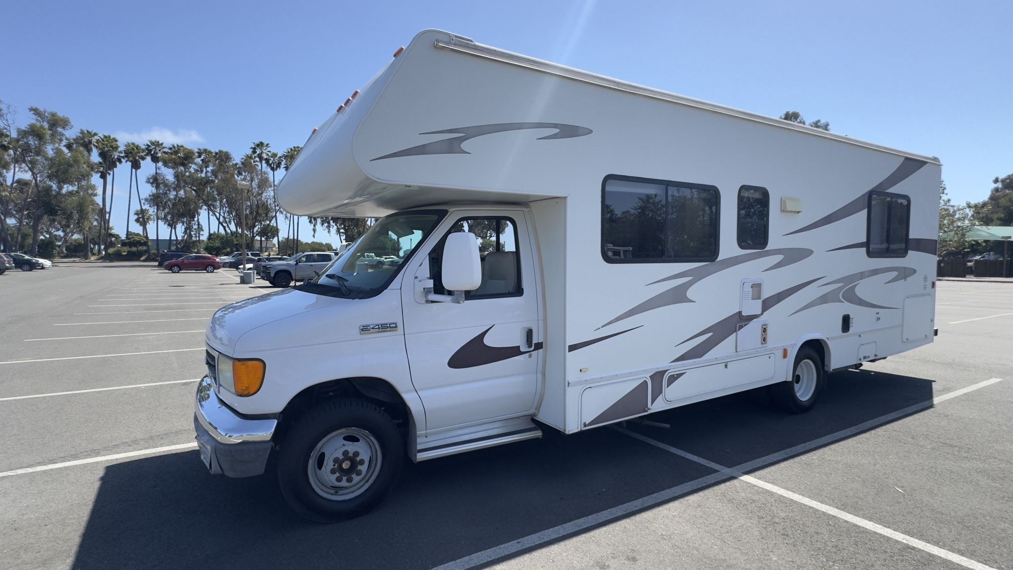 2007 Forest River Sunseeker 2900