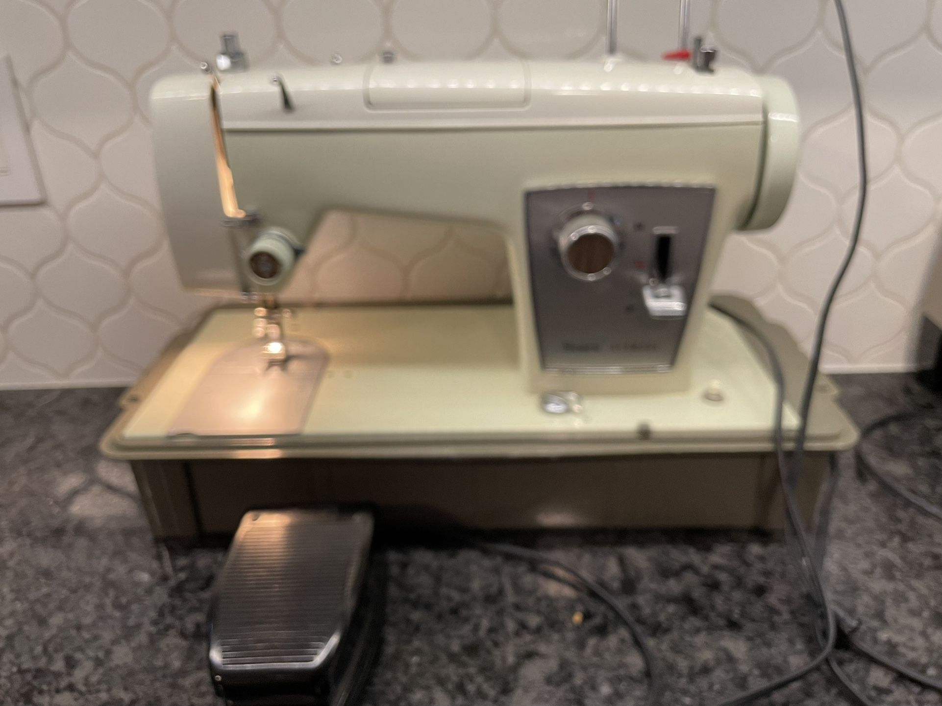 Vintage Sears Kenmore Model 158.960 Sewing Machine