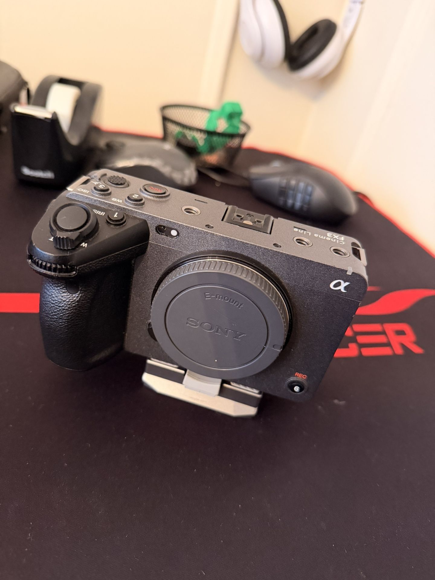 Sony Alpha FX3 | Full-frame Cinema Line Camera