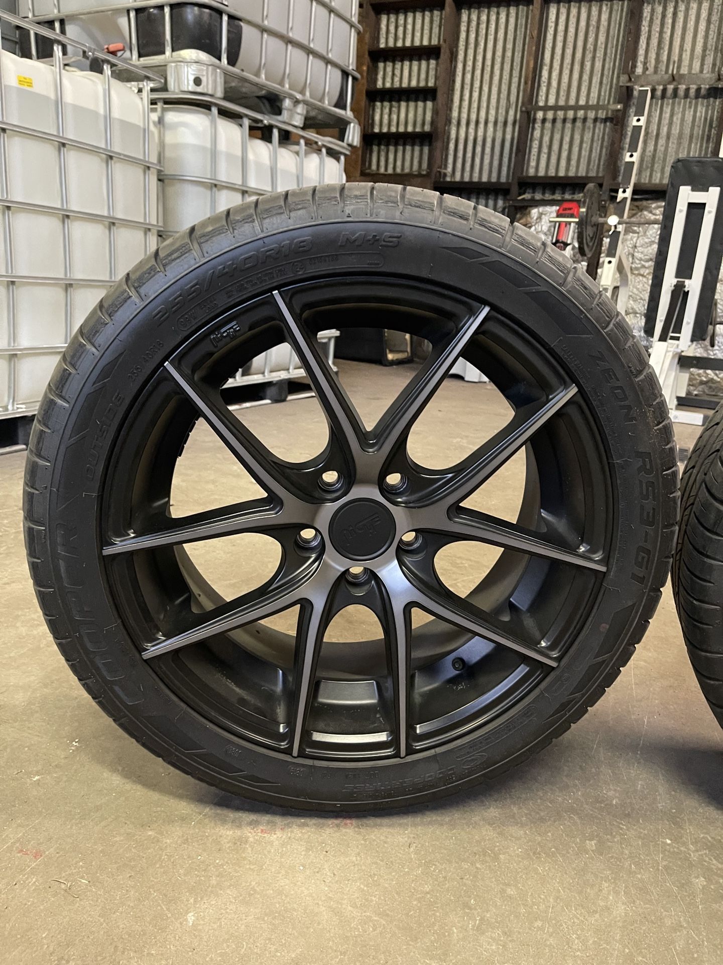 Niche Targa 18