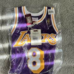 NEW Kobe Bryant 1996-97 Authentic Rookie Jersey - Size Small (36)
