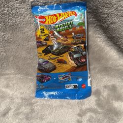 Hot Wheels 2024 Mystery Models Hot Bird