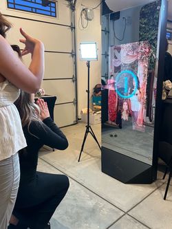 Photo Booth  PROFESSIONAL MIRROR X PHOTO BOOTH FOR SALE